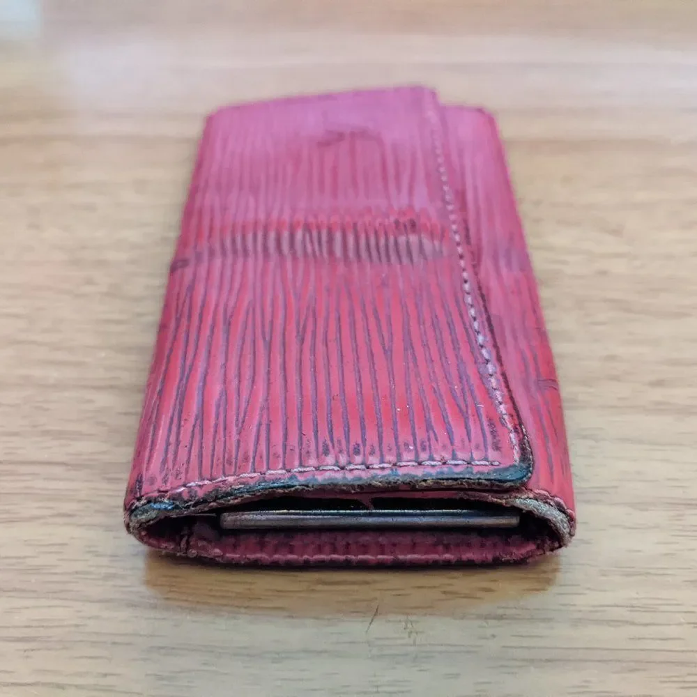 Louis Vuitton Epi Key Holder/Wallet #1144💥PRICE DROP💥